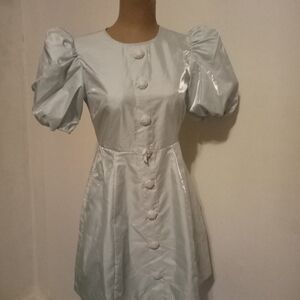 NWT Chic White Puff Sleeve Mini Dress